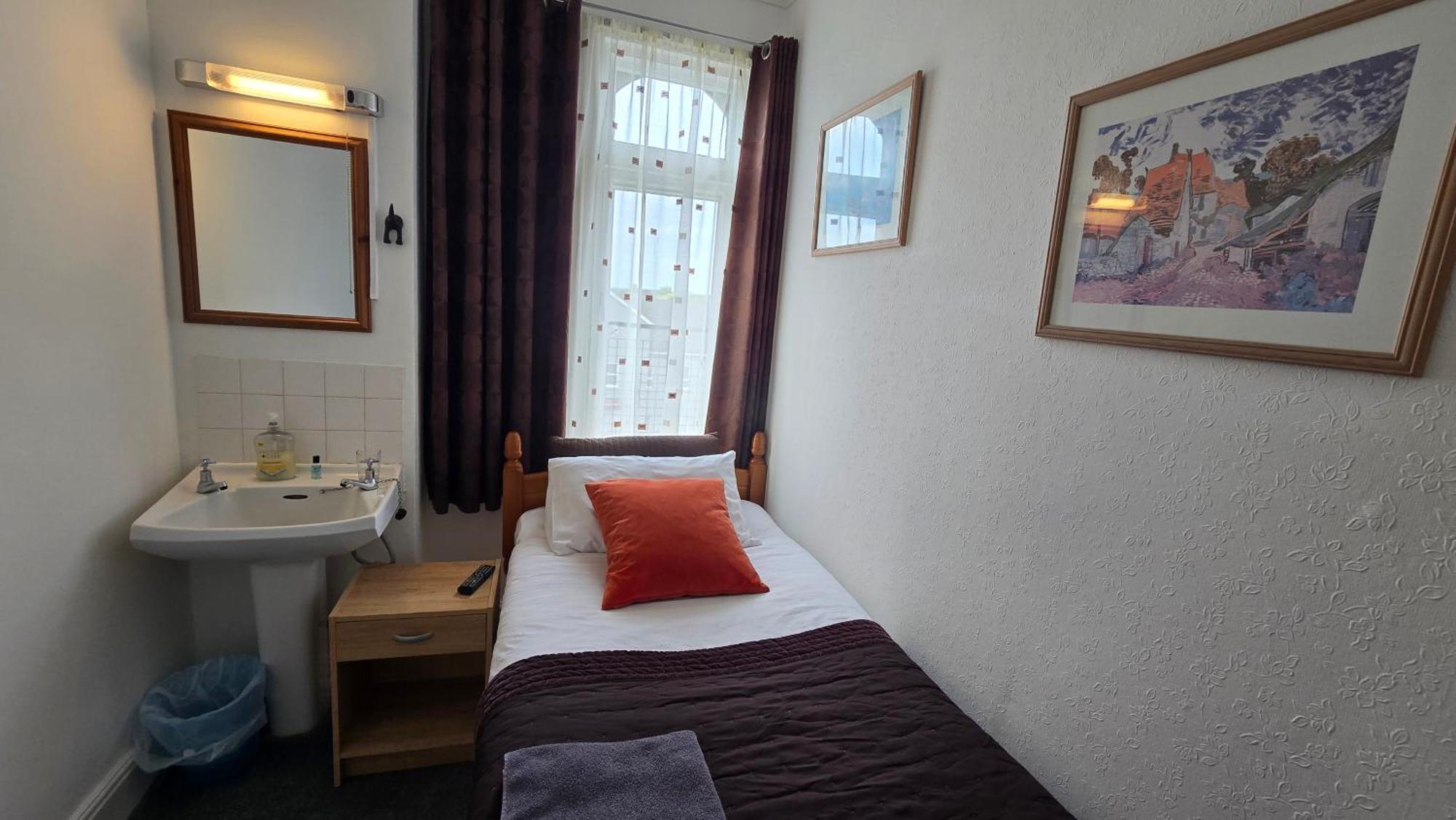 Hotel The Fairhaven 2*